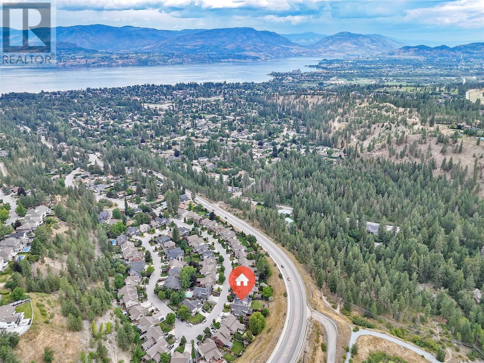 982 Paret Crescent. Kelowna, British Columbia