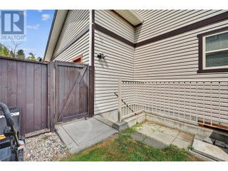 982 Paret Crescent. Kelowna, British Columbia