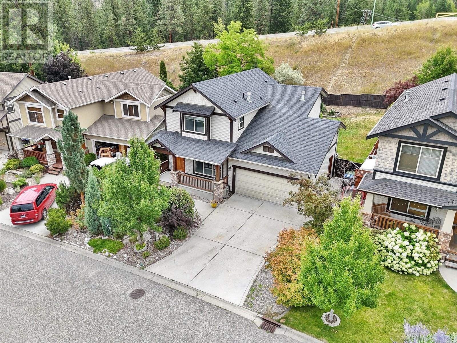 982 Paret Crescent. Kelowna, British Columbia