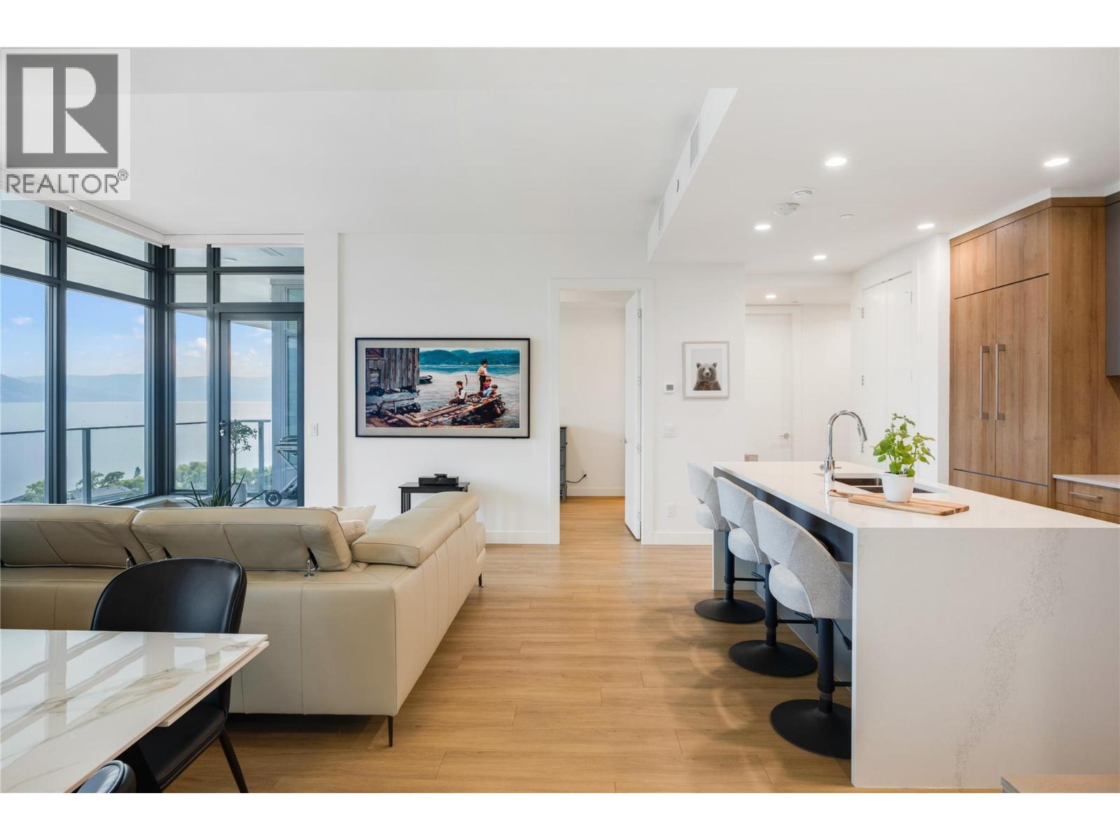 3699 Capozzi Road Unit# Ph3. Kelowna, British Columbia