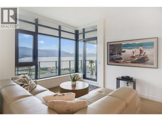 3699 Capozzi Road Unit# Ph3. Kelowna, British Columbia