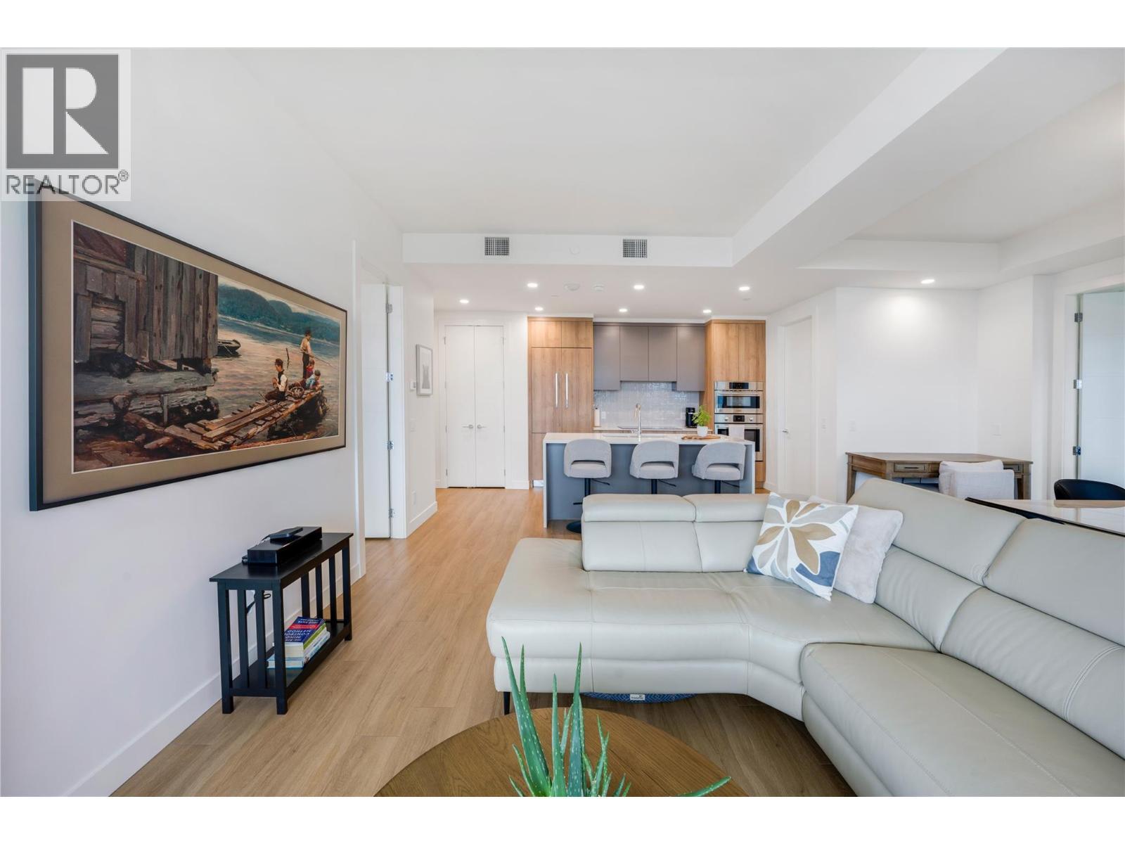 3699 Capozzi Road Unit# Ph3. Kelowna, British Columbia