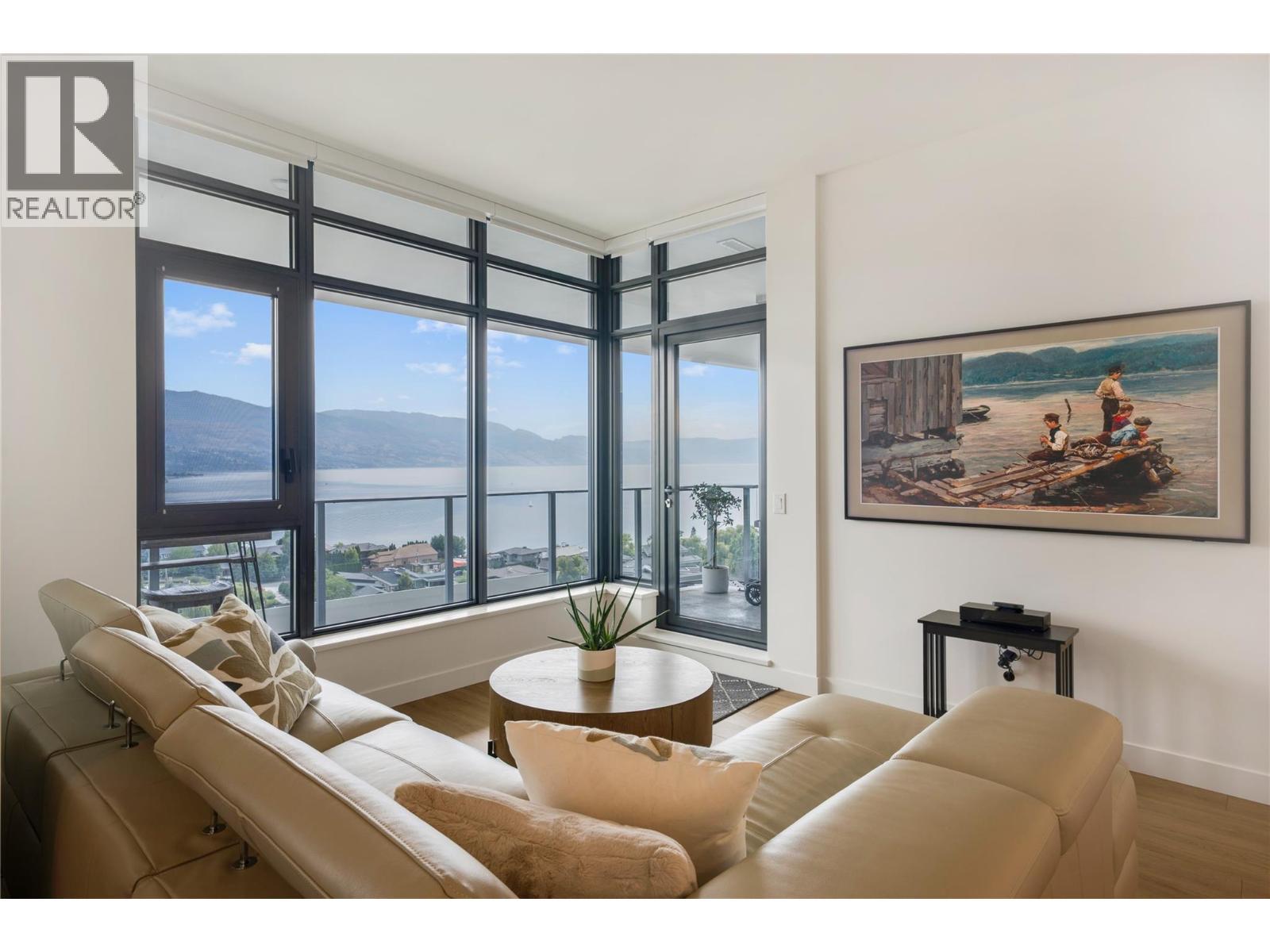3699 Capozzi Road Unit# Ph3. Kelowna, British Columbia