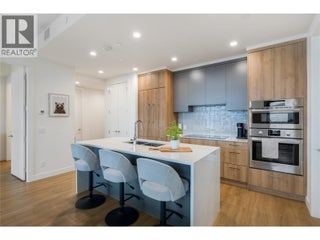 3699 Capozzi Road Unit# Ph3. Kelowna, British Columbia