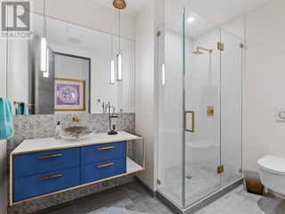 722 Highpointe Place. Kelowna, British Columbia