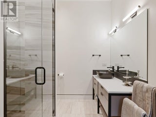 722 Highpointe Place. Kelowna, British Columbia