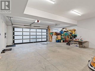 722 Highpointe Place. Kelowna, British Columbia