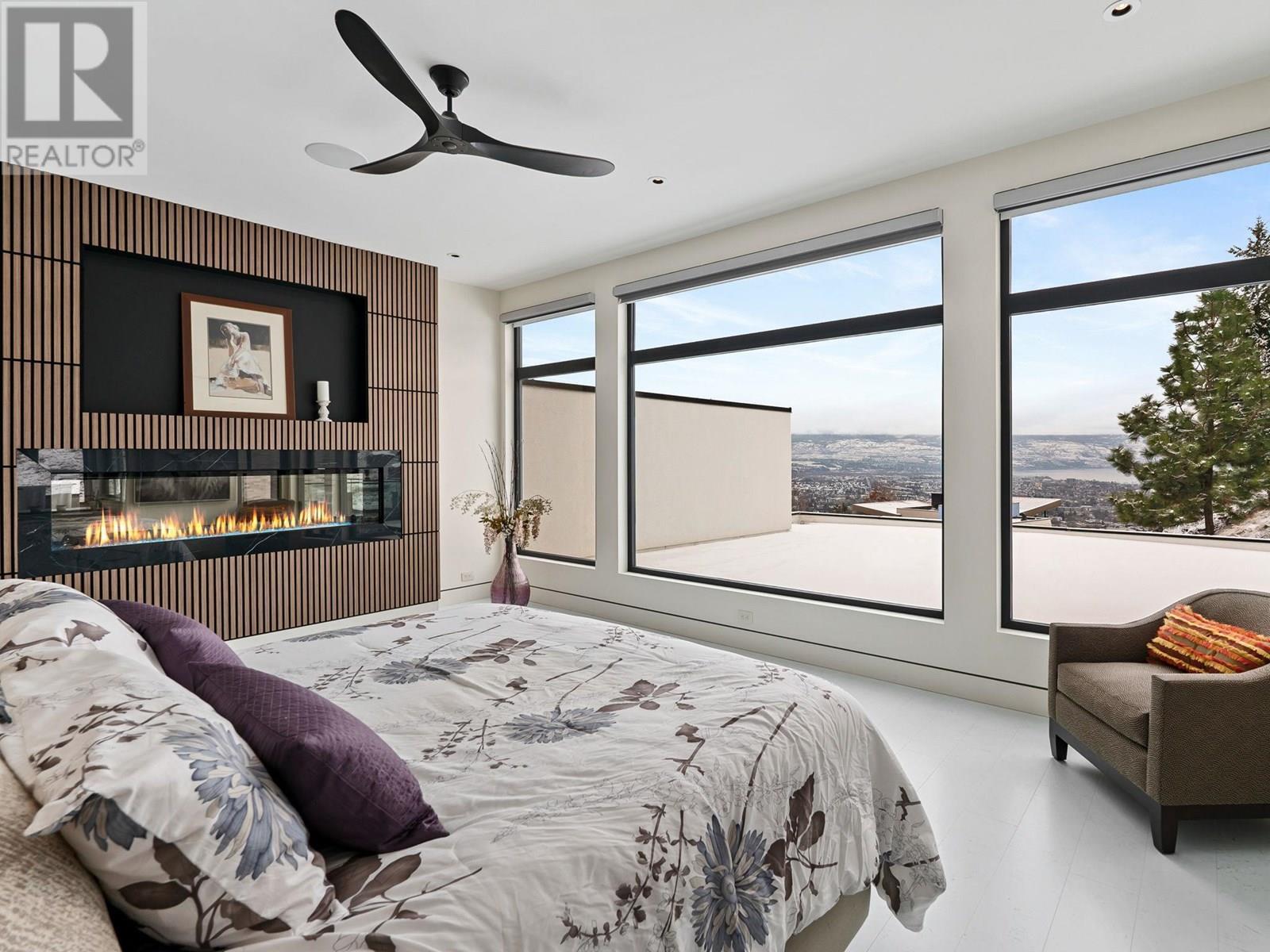 722 Highpointe Place. Kelowna, British Columbia