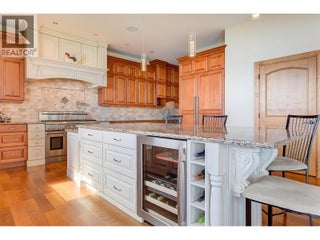 2513 Casa Palmero Drive. West Kelowna, British Columbia