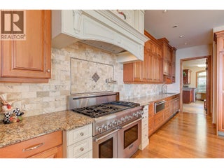 2513 Casa Palmero Drive. West Kelowna, British Columbia