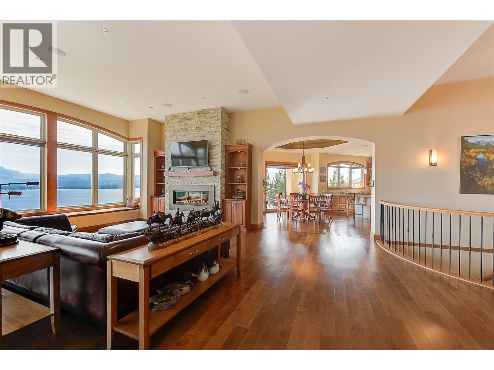 2513 Casa Palmero Drive. West Kelowna, British Columbia