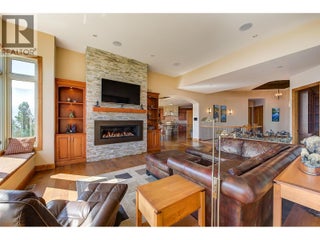 2513 Casa Palmero Drive. West Kelowna, British Columbia