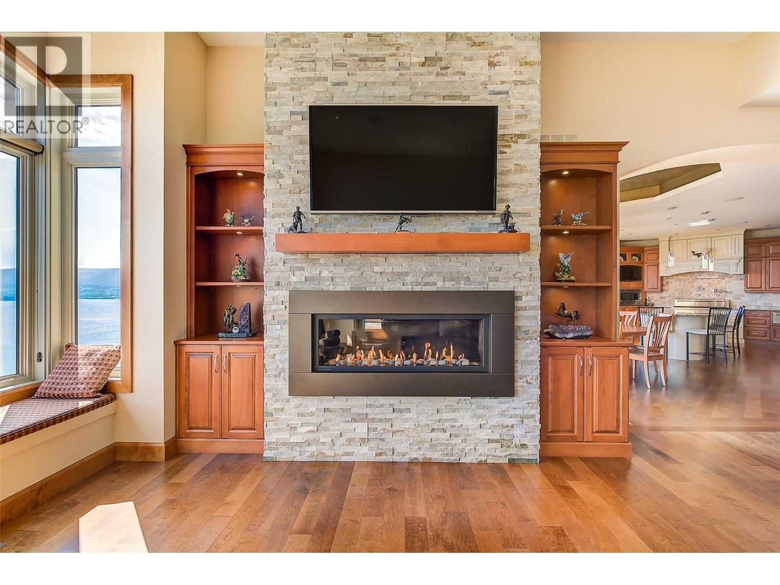 2513 Casa Palmero Drive. West Kelowna, British Columbia