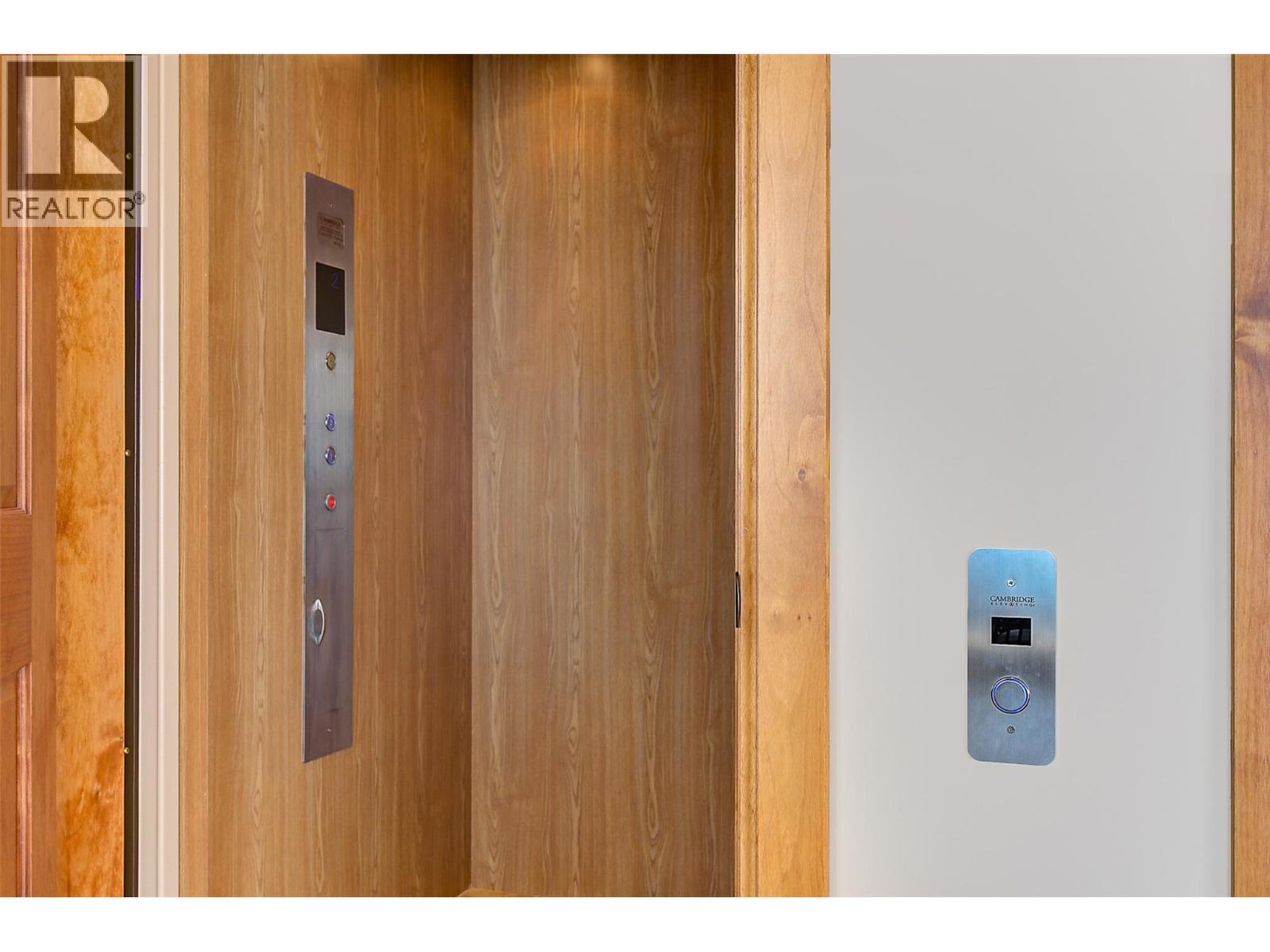 2513 Casa Palmero Drive. West Kelowna, British Columbia