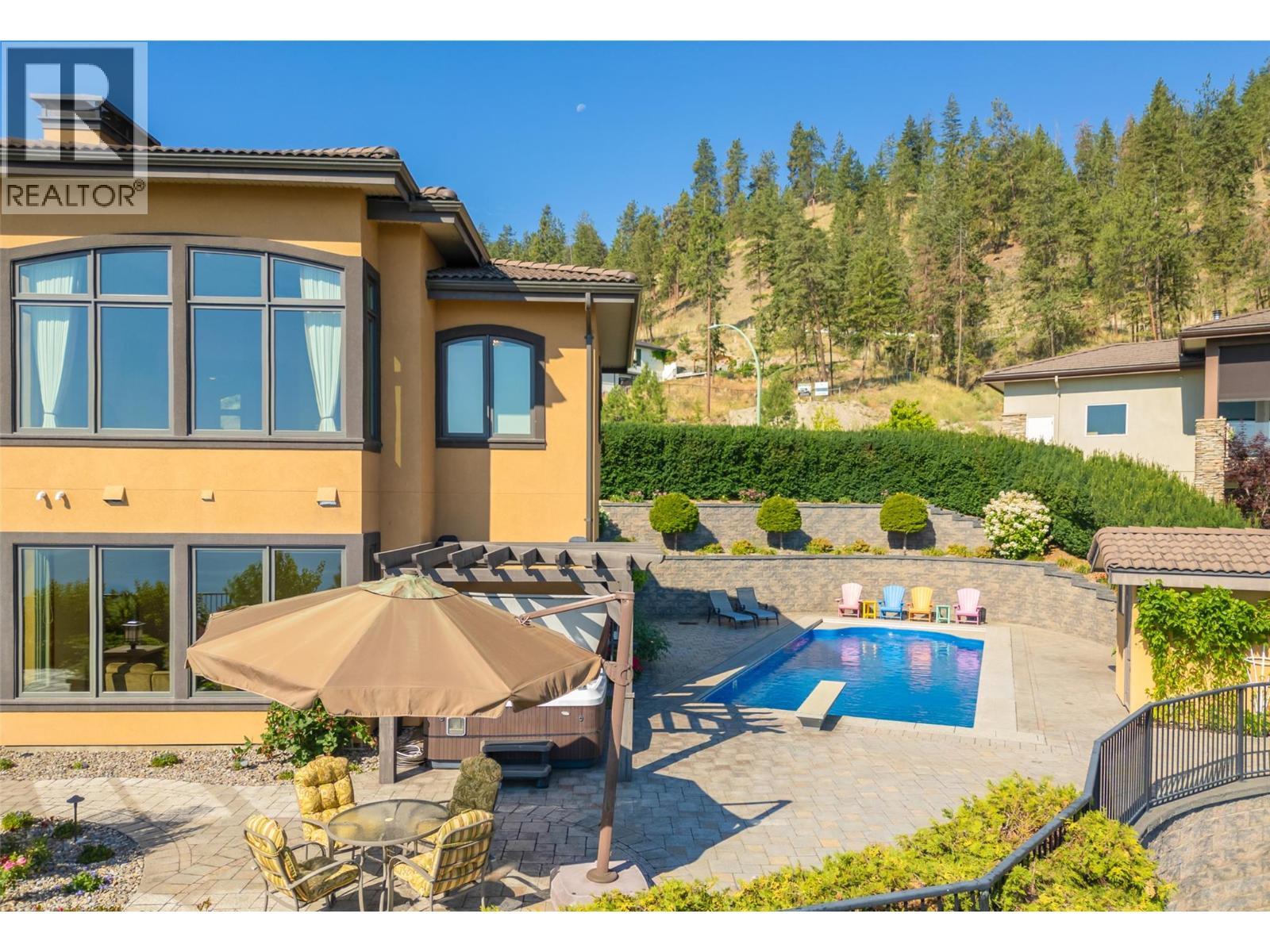 2513 Casa Palmero Drive. West Kelowna, British Columbia