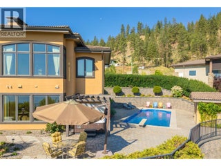 2513 Casa Palmero Drive. West Kelowna, British Columbia