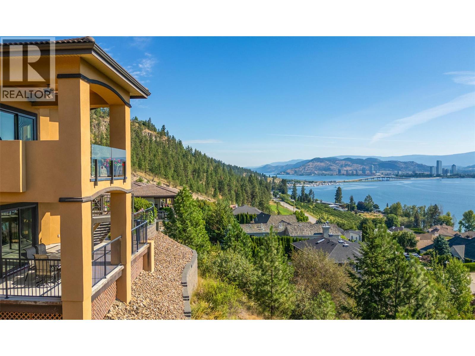 2513 Casa Palmero Drive. West Kelowna, British Columbia