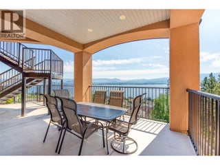 2513 Casa Palmero Drive. West Kelowna, British Columbia