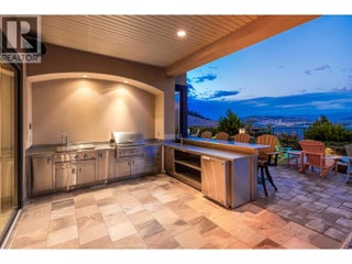 2513 Casa Palmero Drive. West Kelowna, British Columbia