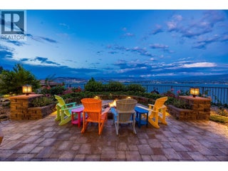 2513 Casa Palmero Drive. West Kelowna, British Columbia
