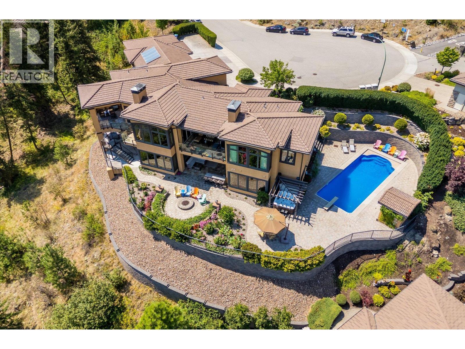 2513 Casa Palmero Drive. West Kelowna, British Columbia