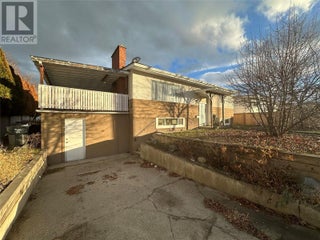 475 Hollywood Road S. Kelowna, British Columbia