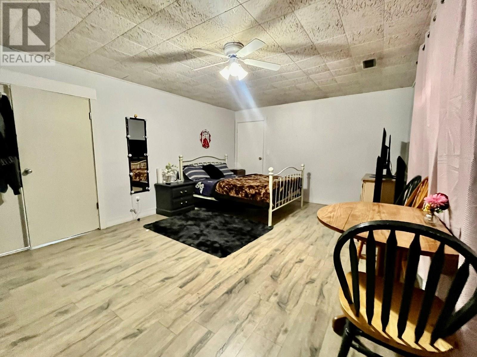 475 Hollywood Road S. Kelowna, British Columbia