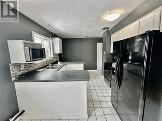 475 Hollywood Road S. Kelowna, British Columbia