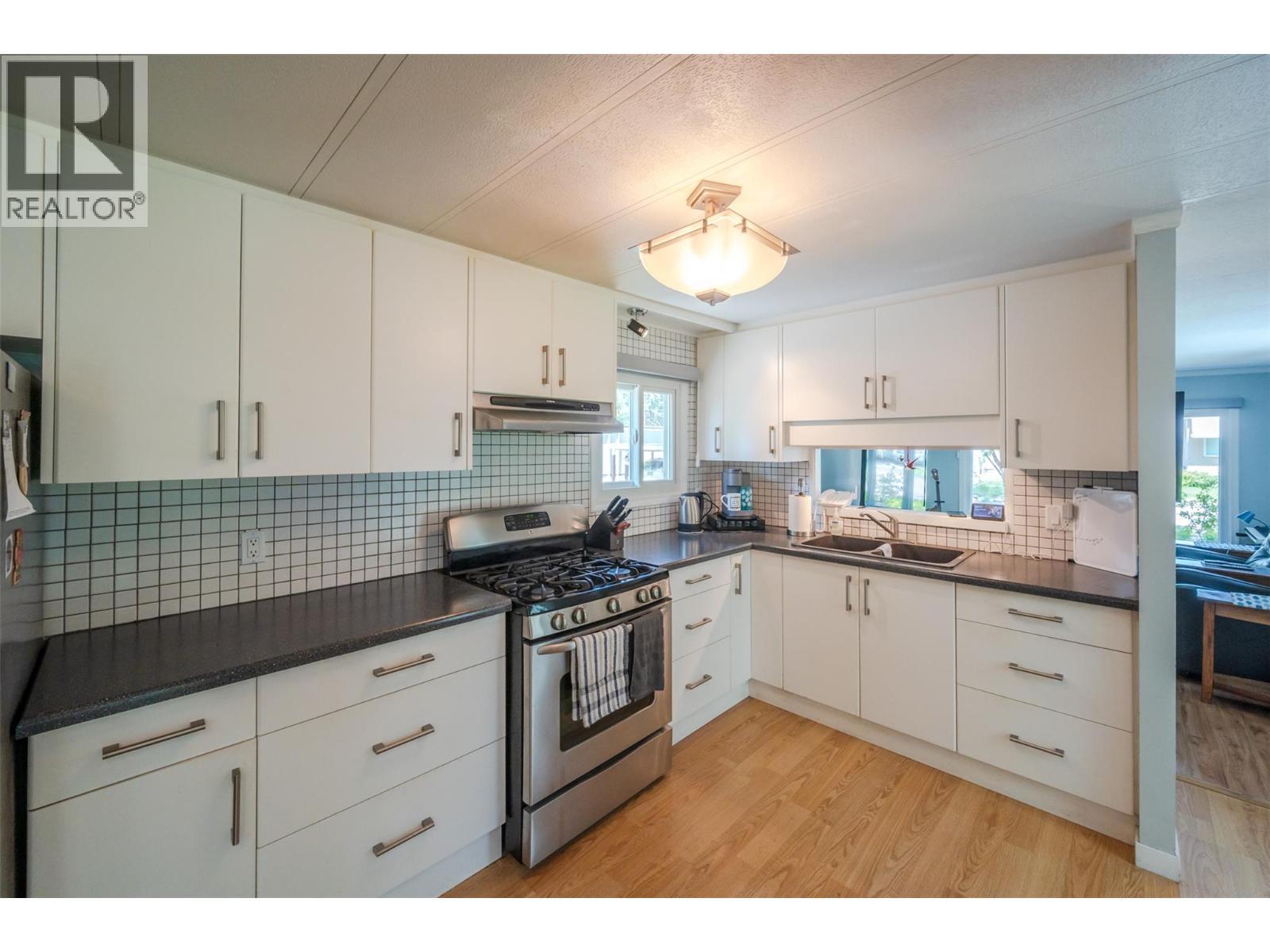 8487 97 Highway Unit# 18. Oliver, British Columbia