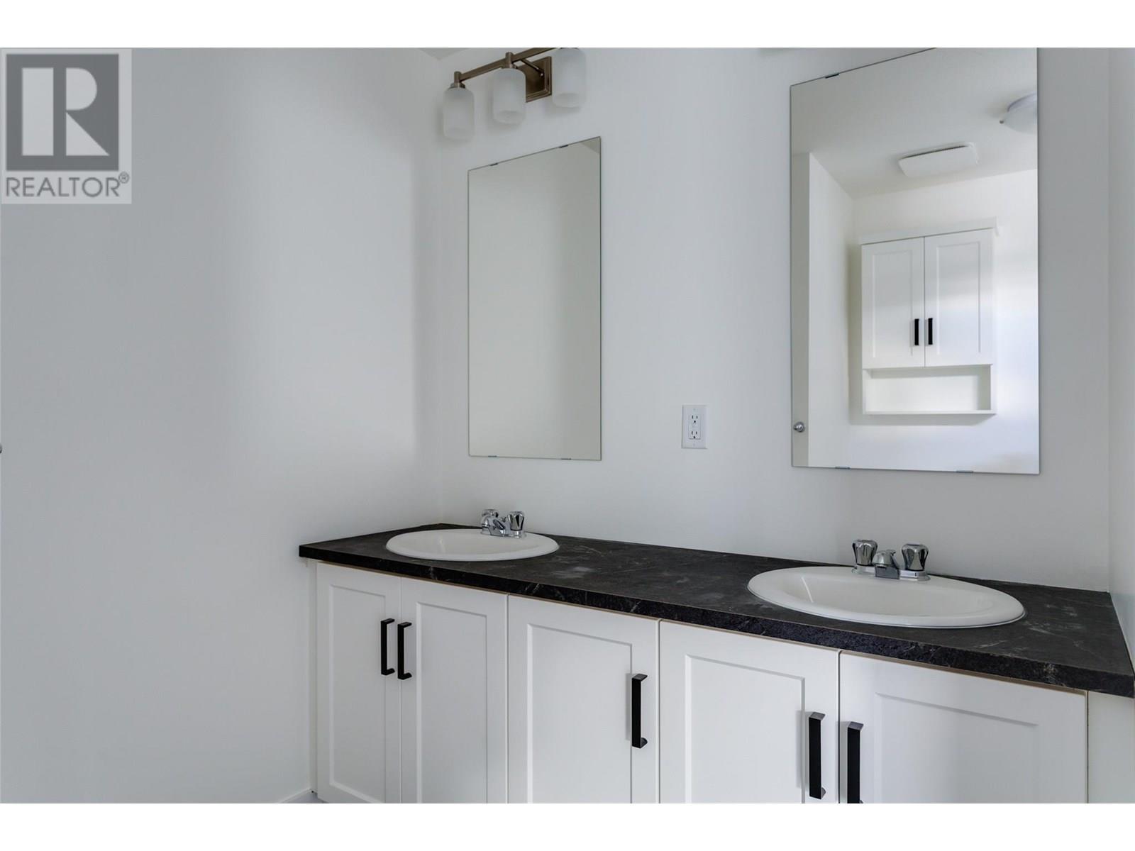 3591 Old Vernon Road Unit# 312. Kelowna, British Columbia