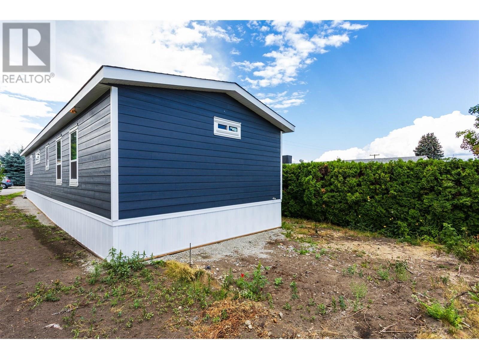 3591 Old Vernon Road Unit# 312. Kelowna, British Columbia