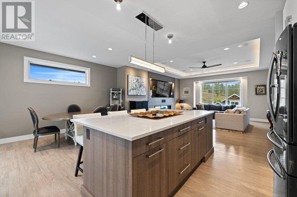 288 Upper Canyon Drive N. Kelowna, British Columbia
