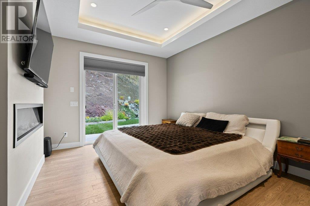 288 Upper Canyon Drive N. Kelowna, British Columbia