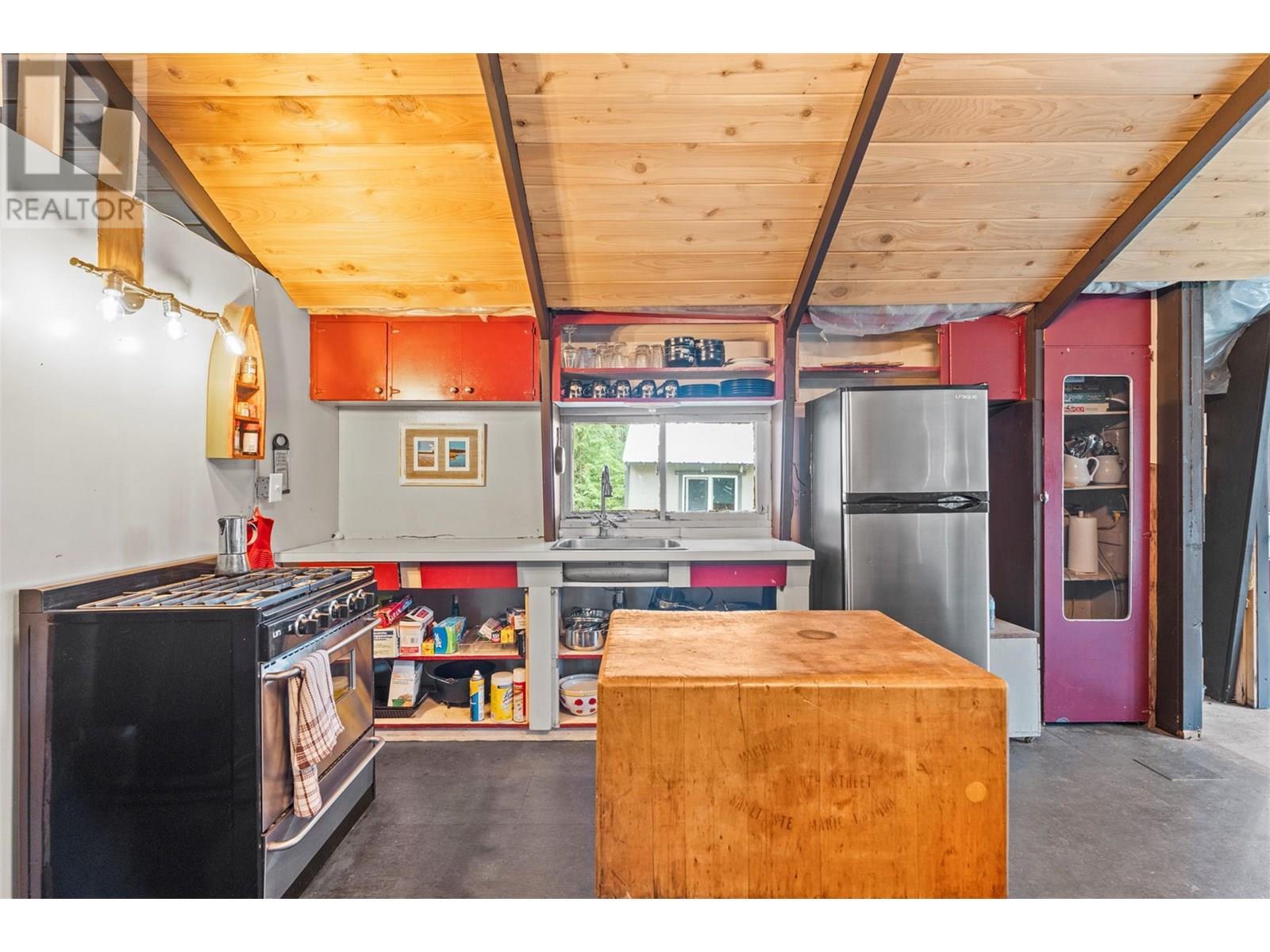 Block E Crooked Lake. Lake Country, British Columbia