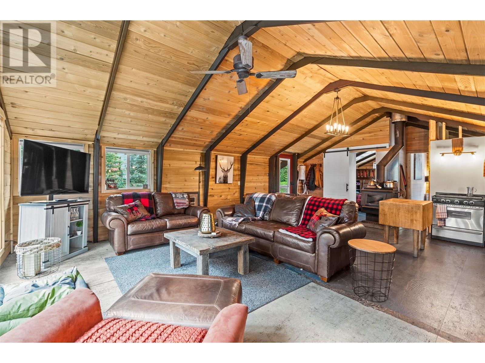 Block E Crooked Lake. Lake Country, British Columbia