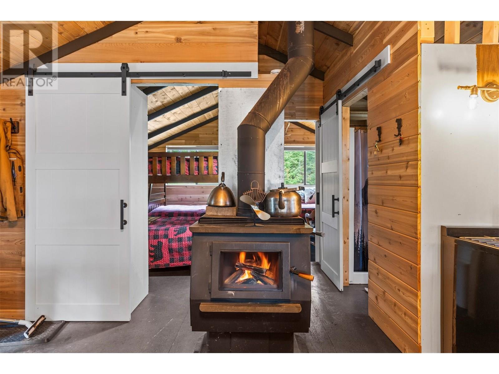 Block E Crooked Lake. Lake Country, British Columbia