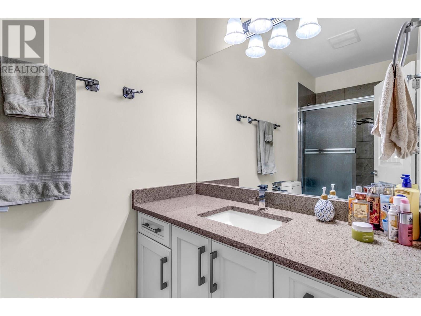 4561 Rittich Road. Kelowna, British Columbia