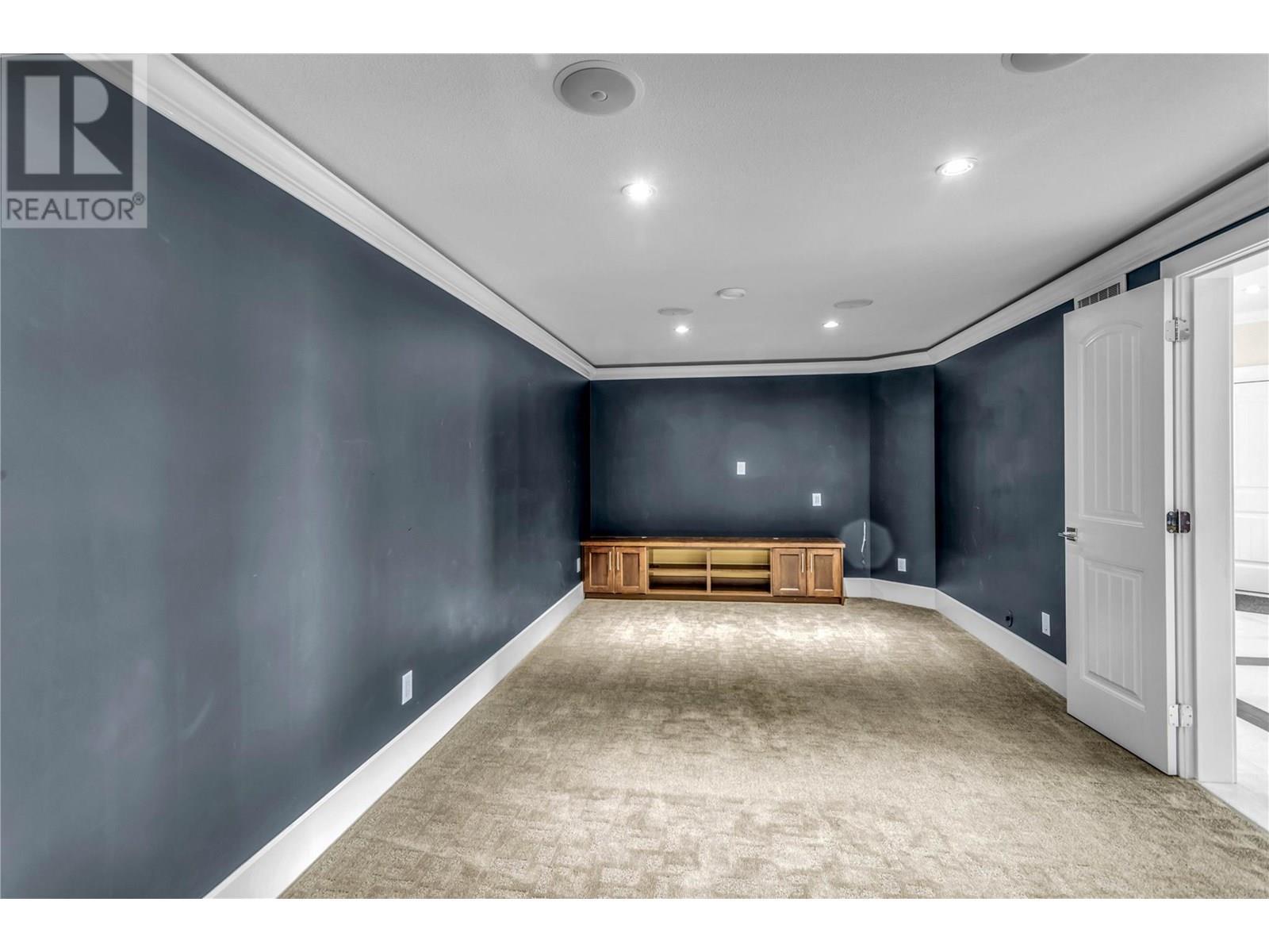 4561 Rittich Road. Kelowna, British Columbia