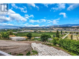 4561 Rittich Road. Kelowna, British Columbia