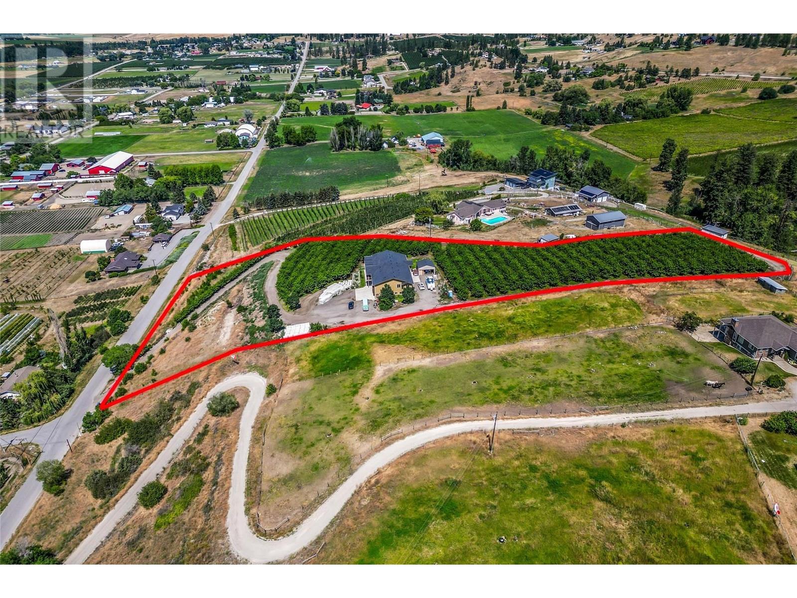 4561 Rittich Road. Kelowna, British Columbia