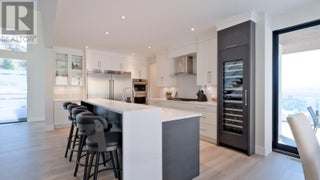 740 Pinehaven Court. Kelowna, British Columbia