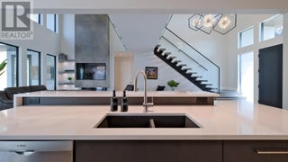 740 Pinehaven Court. Kelowna, British Columbia