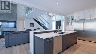 740 Pinehaven Court. Kelowna, British Columbia