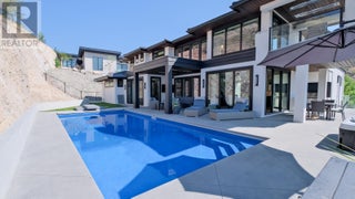 740 Pinehaven Court. Kelowna, British Columbia