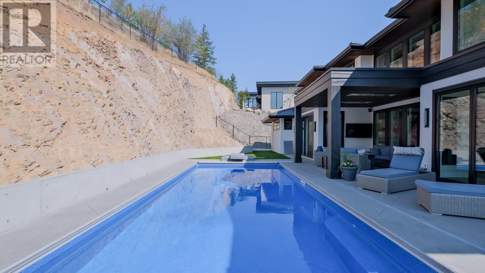 740 Pinehaven Court. Kelowna, British Columbia