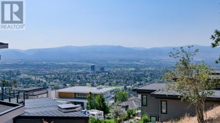 740 Pinehaven Court. Kelowna, British Columbia