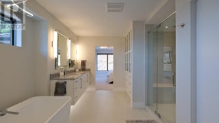 740 Pinehaven Court. Kelowna, British Columbia