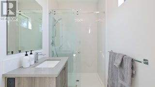 740 Pinehaven Court. Kelowna, British Columbia