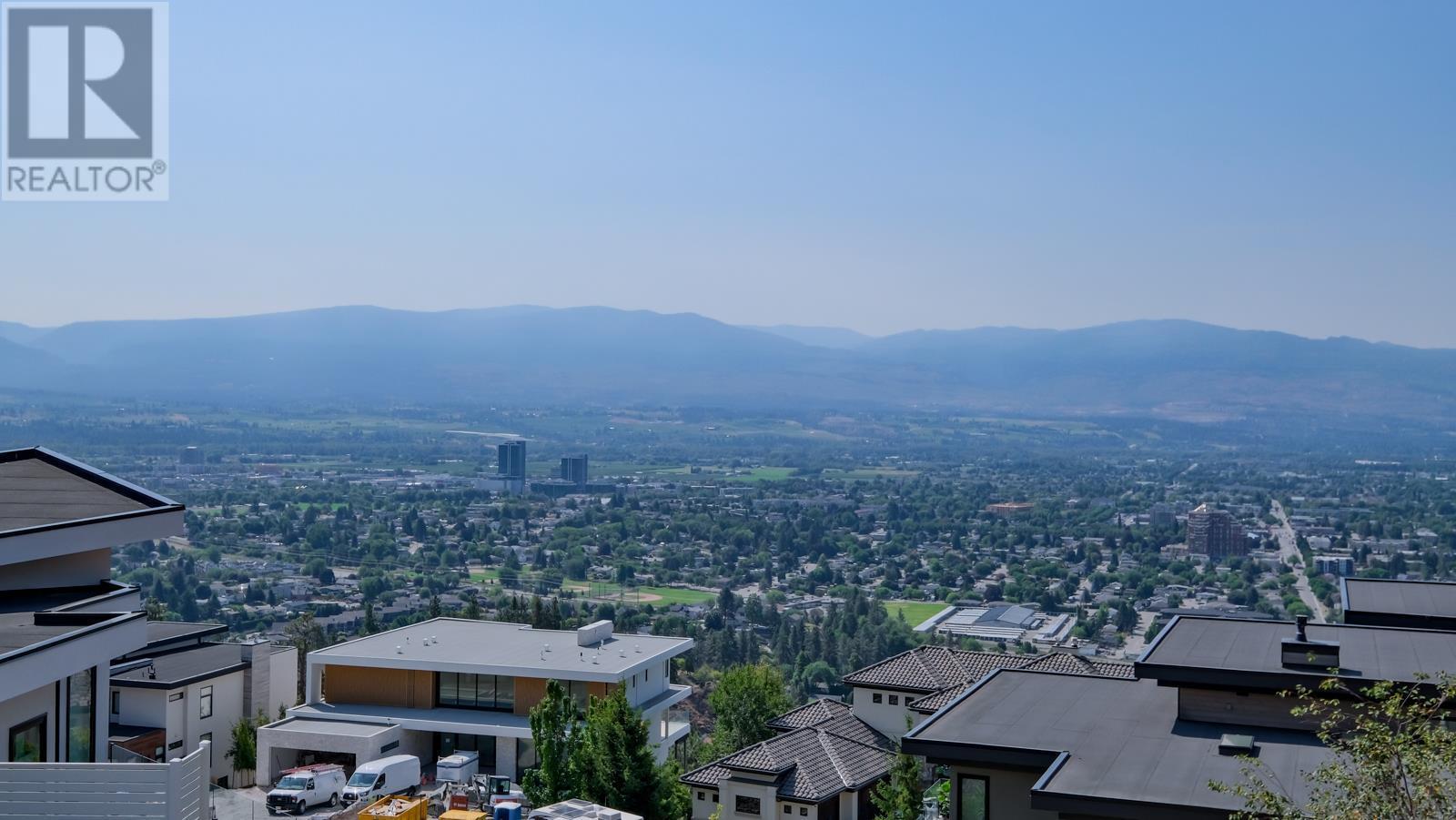 740 Pinehaven Court. Kelowna, British Columbia