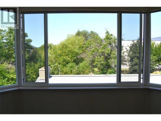 1170 Brookside Avenue Unit# 204. Kelowna, British Columbia